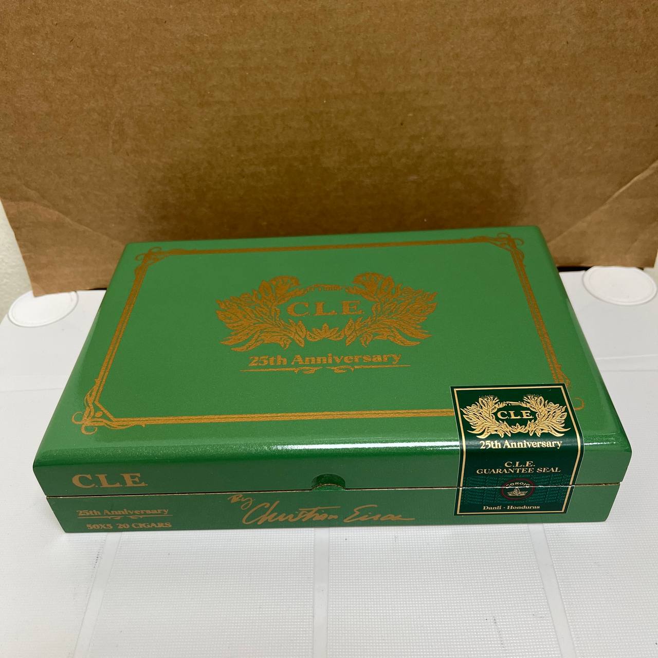 C.L.E. 25th Anniversary Robusto - Image 5
